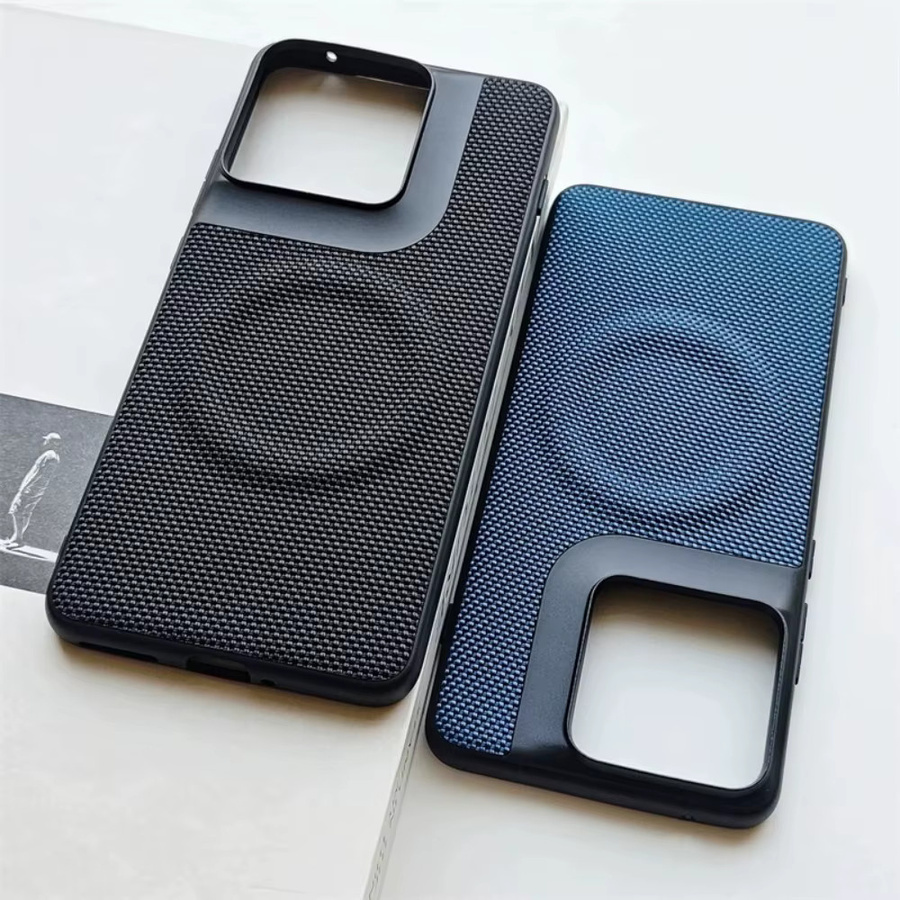 Motorola Moto Edge 70 Ultra MagSafe Schutzhülle aus Nylon-Geflecht und Leder in Schwarz - Bild 1
