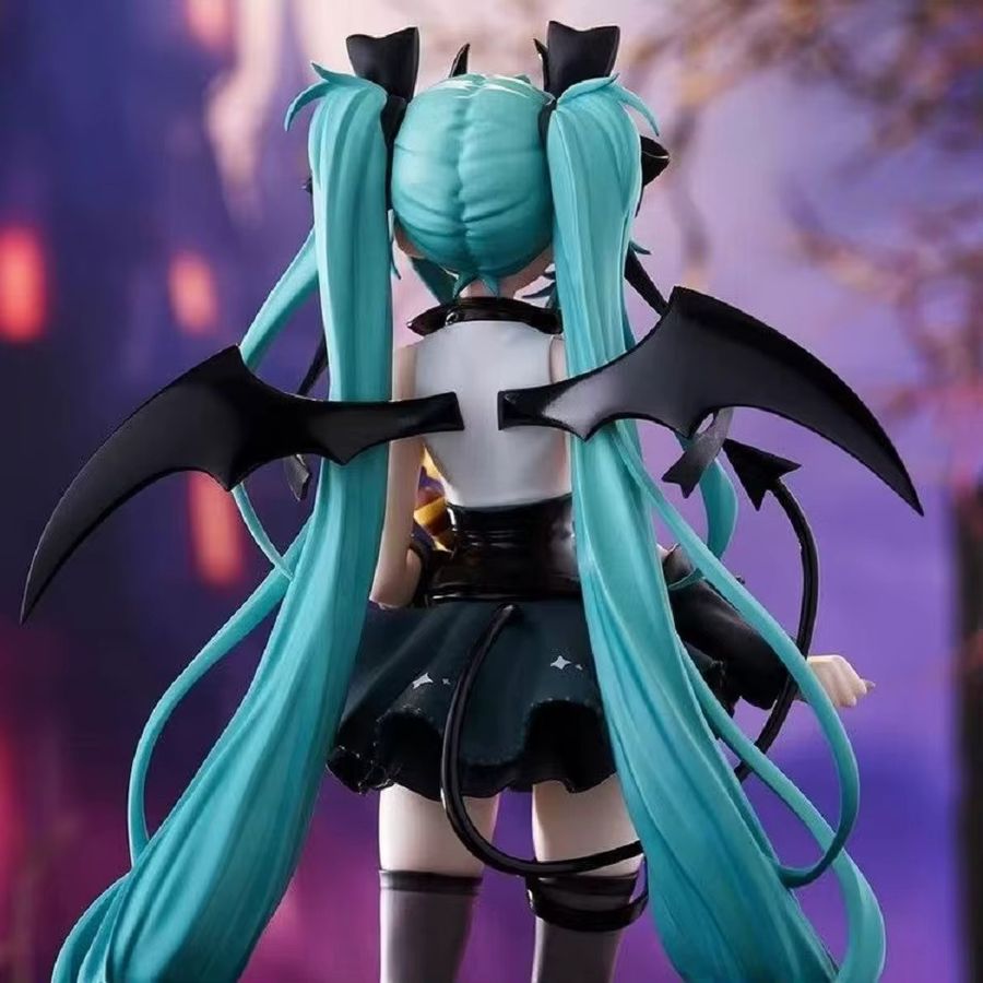 Bandai Hatsune Miku Dunkler Engel Statue als PVC Modell in Multicolor - Bild 3