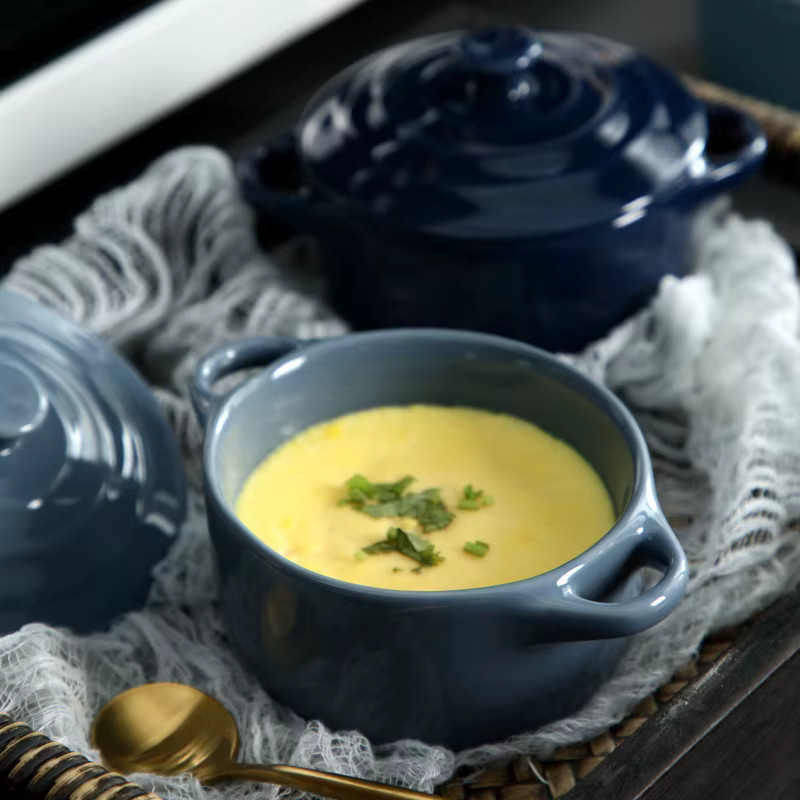 JUSTINLAU Keramik Ramekin mit Deckel in Pink, mikrowellengeeignete Backschüssel für Pudding, Suppe oder Frühstück, B/T/H: 13,0 x 7,5 x 7,5 cm - Bild 2