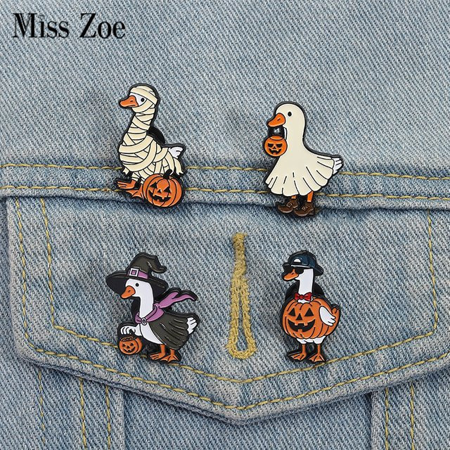Miss Zoe Brosche Hexe Ente Emaille, Bunt, Kinder - Bild 1