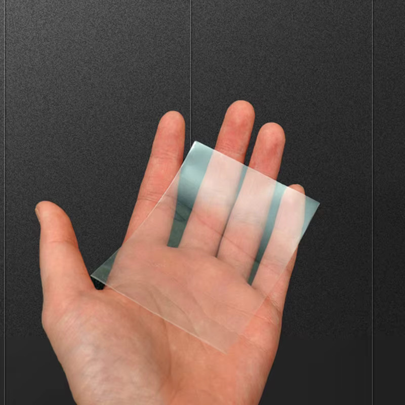 Transparente Kartenhüllen zum Sammeln und Aufbewahren von Sammelkarten, 100 Stück, B: 6,6 cm, H: 9,1 cm - Bild 2