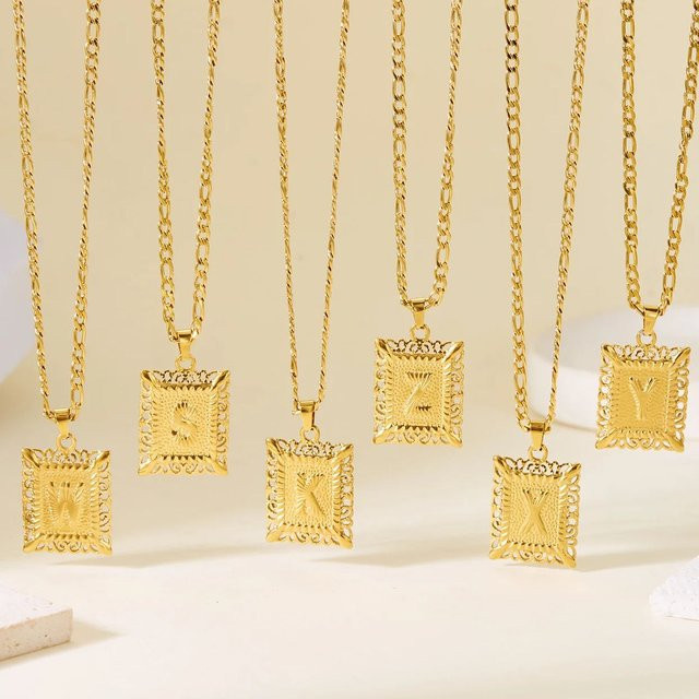 BELLA-Bee Halskette Edelstahl, Gold, quadratischer Anhänger, Unisex - Bild 1