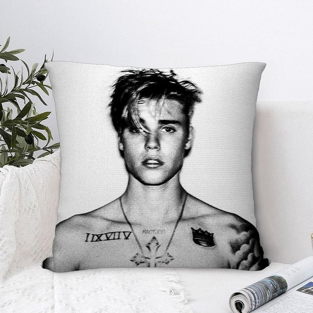 J-Justin B-Bieber Kissenbezug aus weichem Plüschstoff mit doppelseitigem Grafikdruck, Farbe: Weiß, B/T/H: 18 x 18 x 0 cm - Bild 1