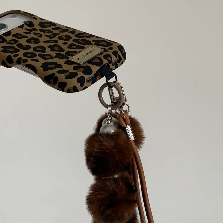 Apple iPhone Handyhülle Spicy Girl Leopardenmuster in Braun mit Handyband für iPhone 17 Pro Max, iPhone 16 Pro, iPhone 15, iPhone 14 und iPhone 13 - Bild 3