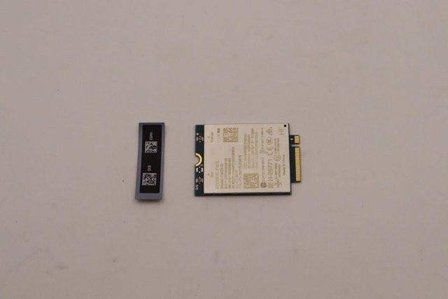 Lenovo Wireless Modul mit Wi-Fi und Cellular in Schwarz (5W10V25829) - Bild 1