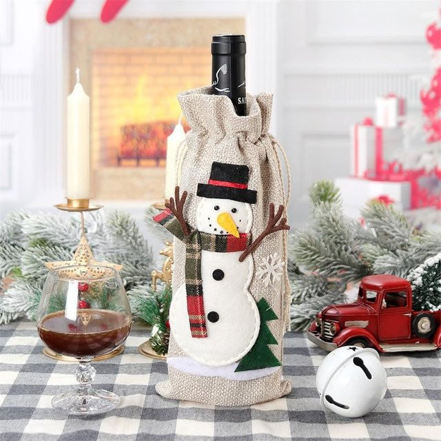 Weihnachts-Weinflaschenbezug aus Jute mit Schneemann und Weihnachtsmann Motiv in Beige, B: 30 cm, T: 14 cm, H: 14 cm - Bild 1