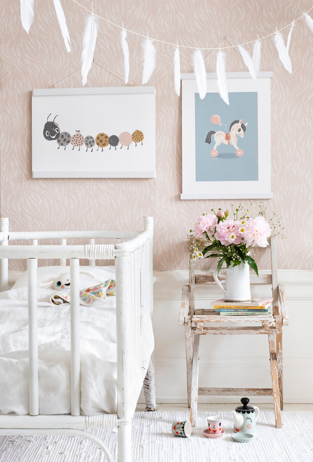 Littlephant Tapete Meadow in Dusty Pink mit floralem Naturdesign für Kinderzimmer und Wohnräume - Bild 1