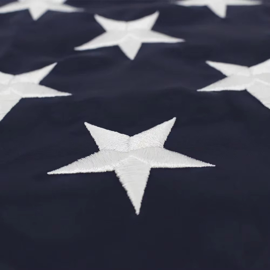 XIANGYING USA Flagge aus wasserdichtem Nylon mit gestickten Sternen und Streifen, Rot/Blau, B: 91,44 cm, H: 152,4 cm - Bild 2