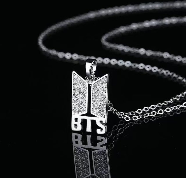 BTS Anhänger Halskette, Gold, Roségold, Silber, Zirkonia, Unisex - Bild 1