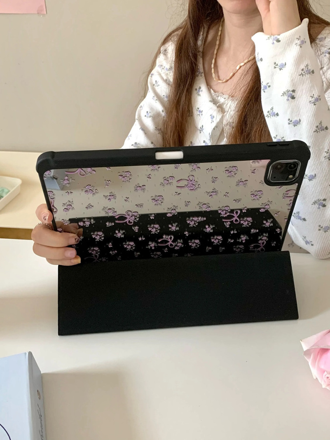 BLOCROSS Spiegel-Acryl Smart Case für iPad mit Stifthalter in Silver oder Black - Bild 6