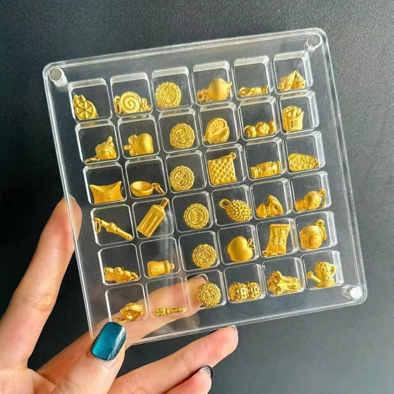 JETTING Aufbewahrungsbox aus Acryl in Transparent und Gold mit 36/64/100 Fächern zur Aufbewahrung von Goldbohnen und Anhängern - Bild 2