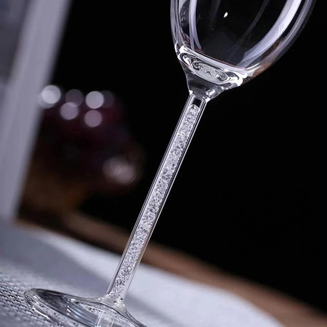 Elegant Living House 2-teiliges Sektkelch-Set aus Borosilikatglas im Diamant-Design, Schwarz, 260 ml pro Glas - Bild 1