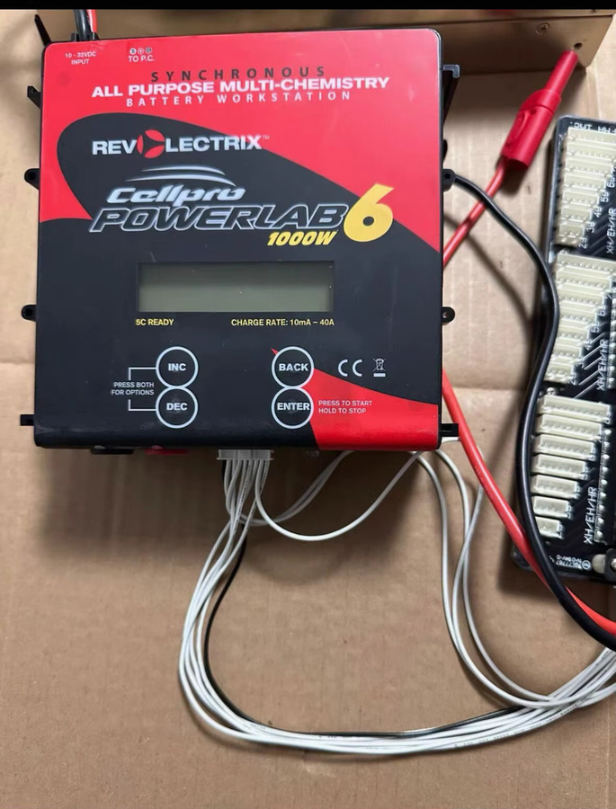 Cellpro PowerLab 6 PL6 Hochleistungs-Balancer-Ladegerät für LiPo, Li-Ion und LiFe Akkus von RC Modellen und UAVs - Bild 2