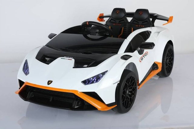 ES-Toys Lamborghini Huracan STO, Elektroauto, weiß, ab 3 Jahre - Bild 1