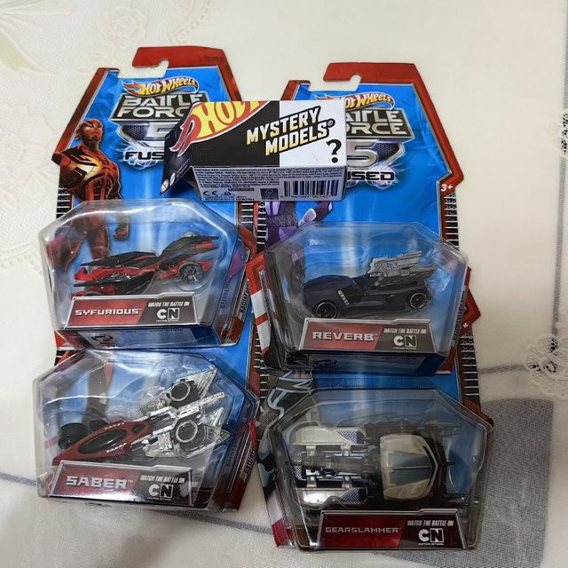 Hot Wheels Original Anime Force 5 Gearslammer Syfurious Saber Reverb Buster Tank, Fahrzeuge - Bild 1