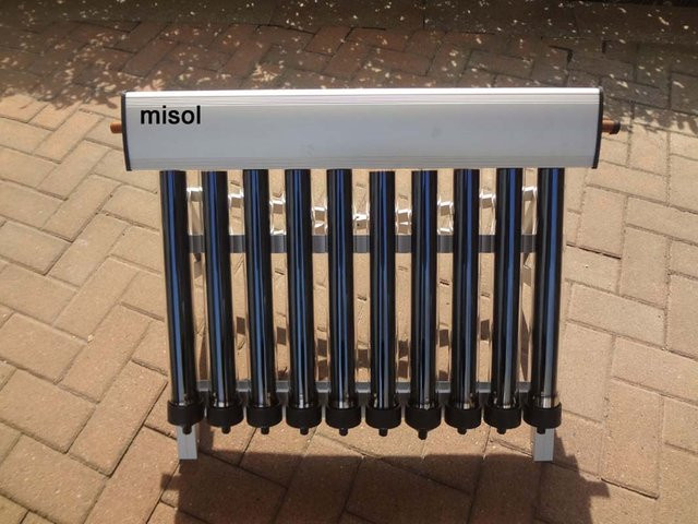 Misol Solarkollektor mit 10 Vakuumröhren für Solarwarmwasserbereiter - Bild 1