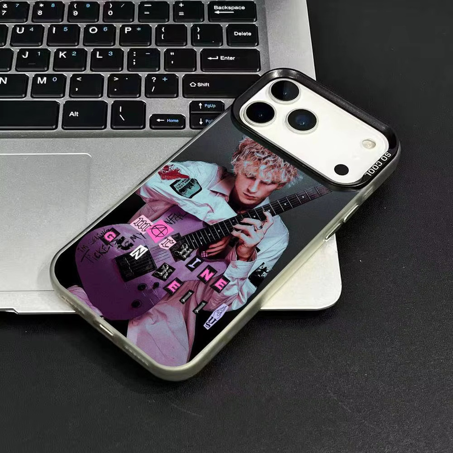 M-Machine Gun K-Kelly MGK Handyhülle mit Plating-Effekt für iPhone 12 bis iPhone 17 Pro Max Plus in Multicolour - Bild 3