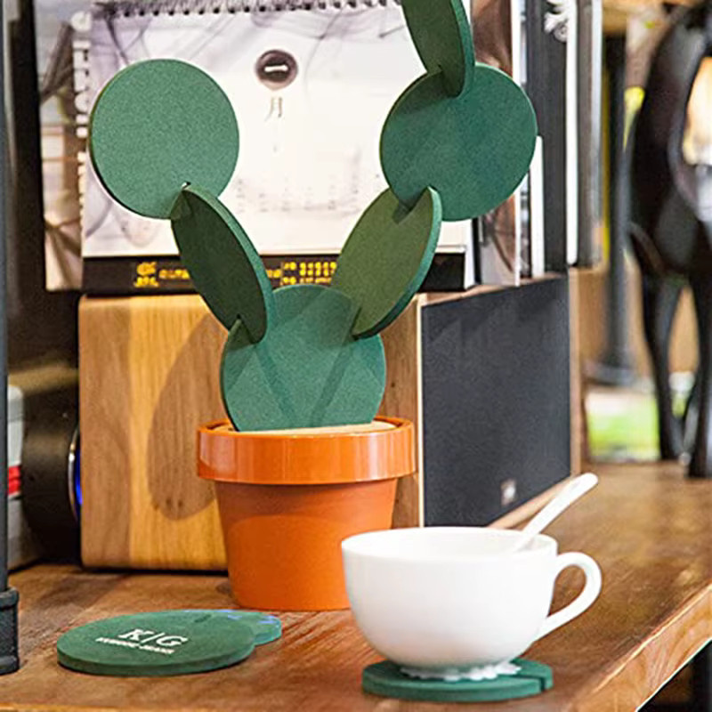 6er Set Kaktus-Untersetzer von buyyes in Grün mit Halterung, runde Tassenuntersetzer für Kaffee und Tee zur Tischdekoration - Bild 2