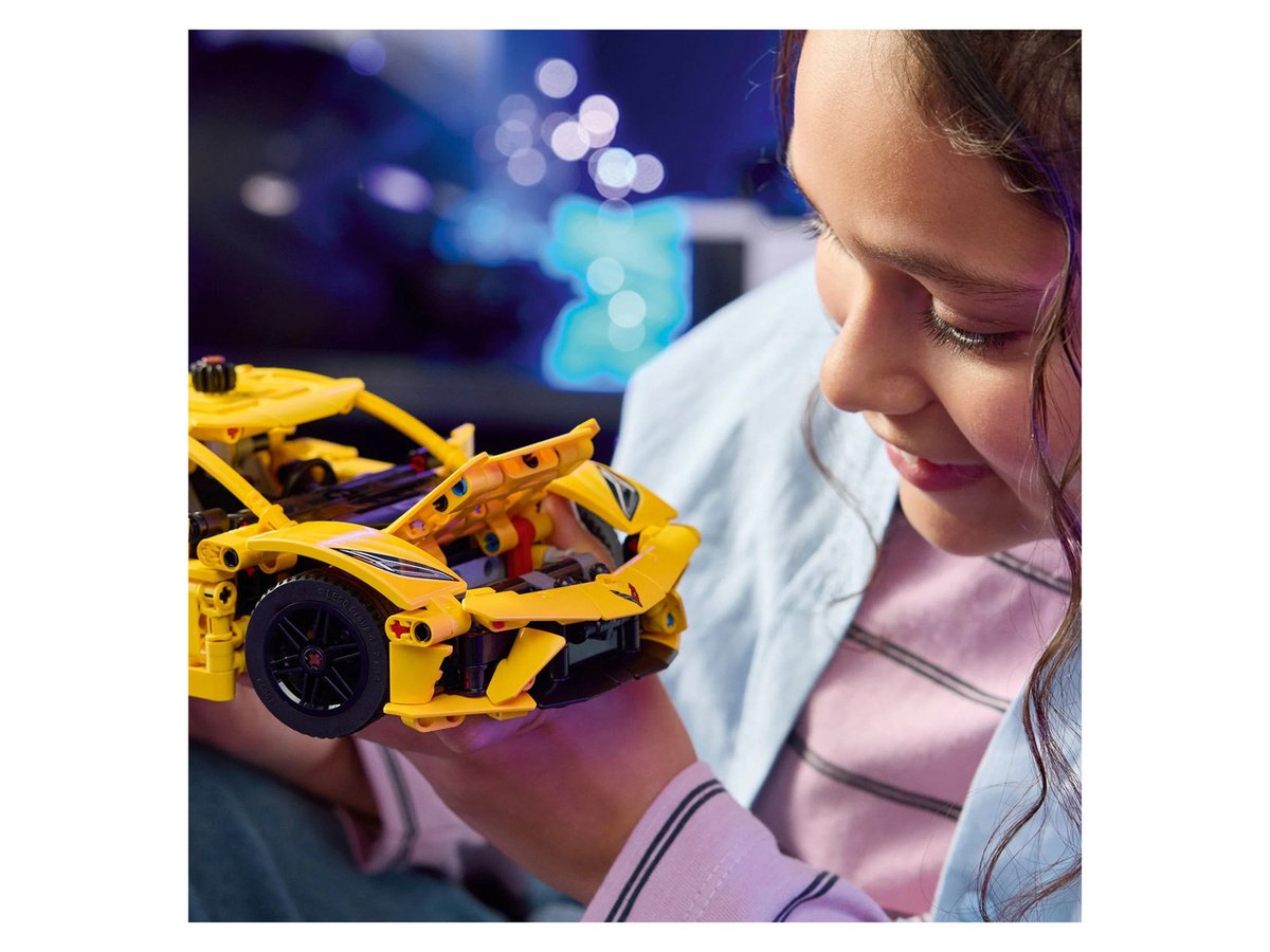 LEGO Technic Chevrolet Corvette Stingray Sportwagen - Bild 3