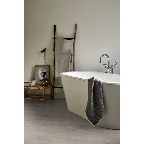 Egger Laminat Home Cefalu Beton hell in Grau im Fliesenlook, L: 129,2 cm, B: 32,7 cm, H: 0,8 cm - Bild 2