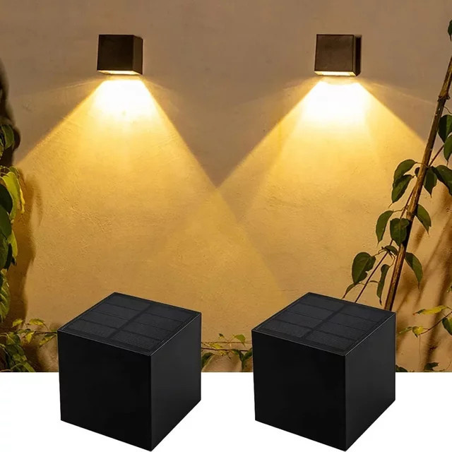 Wasserdichte LED Solar Wandleuchte von ZTree in Schwarz für Garten, Terrasse und Weg mit warmweißem Licht - Bild 1