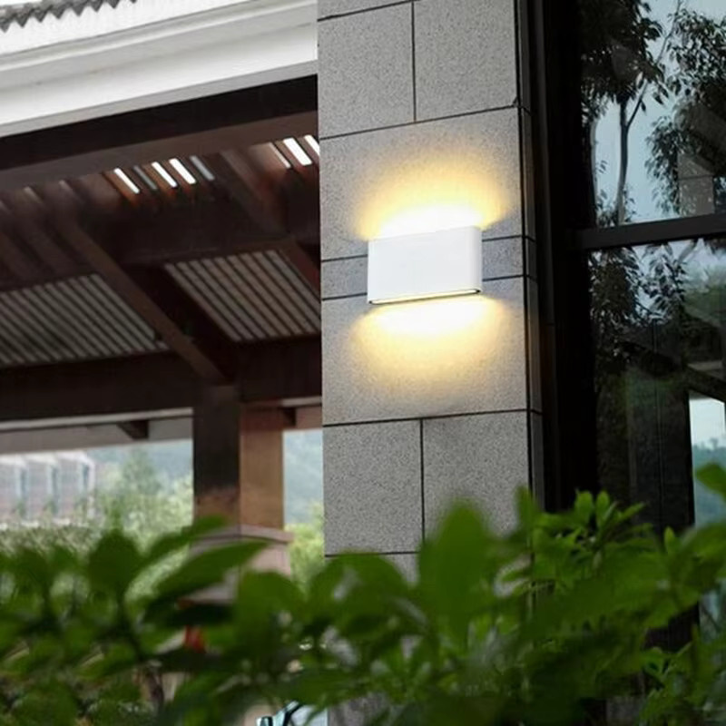 Evelobin LED Wandlampe aus Aluminium in Silber, wasserdichte Up-Down Außenbeleuchtung für Garten, Wohnzimmer und Treppen, warmweiß - Bild 3