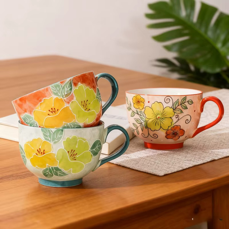 Handbemalte Keramiktasse von JUSTINLAU mit floralem Design in Rot und Multicolour, Höhe: 14,0 cm, Breite: 17,0 cm - Bild 4