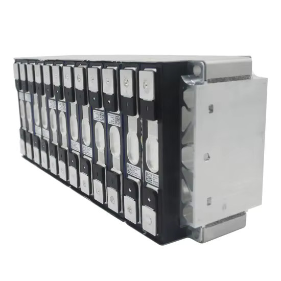 NCM Lithium-Akku Standardmodul 22,2 V für Solarsystem und Elektrofahrzeuge (53 Ah oder 106 Ah, 6S2P) - Bild 2