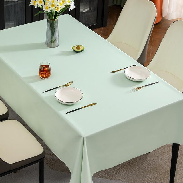 Wasserdichte und ölbeständige PVC-Tischdecke von Charming Homem in Grün, rechteckig, B: 140 cm, L: 180 cm - Bild 1