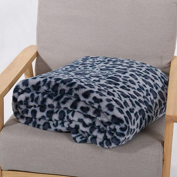 FebEr Winterdecke mit Leopardenmuster aus Baumwolle und Polyester, B/B: 160 x 200 cm - Bild 2