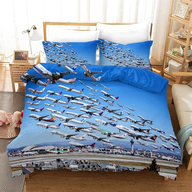 Bettwäsche Set Flugzeug Design von Your Warm Home in Blau für Kinder und Jugendliche, bestehend aus 1x Bettbezug und 2x Kissenbezügen aus Polyester, B/H: 140 x 210 cm, Kissen: 50 x 70 cm - Bild 1