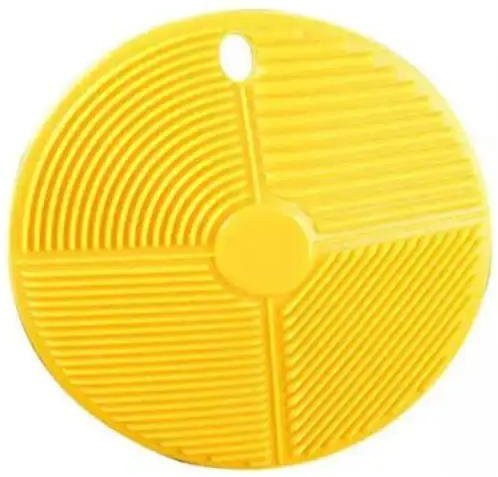 Tragbarer Doppelseitiger Küchenreibe Zerkleinerer aus Edelstahl mit Behälterdeckel für Ingwer, Knoblauch, Obst und Gemüse in Gelb - Bild 1