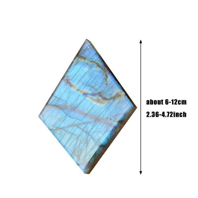 Natürlicher Labradorit Kristall in geometrischer Rautenform als blaues Mondstein Ornament zur Dekoration - Bild 2