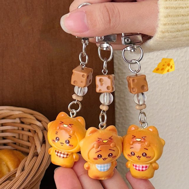 Chiikawa 3D-Cartoon-Schlüsselanhänger, Lätzchen-Anhänger, 1/3 Stück - Bild 1