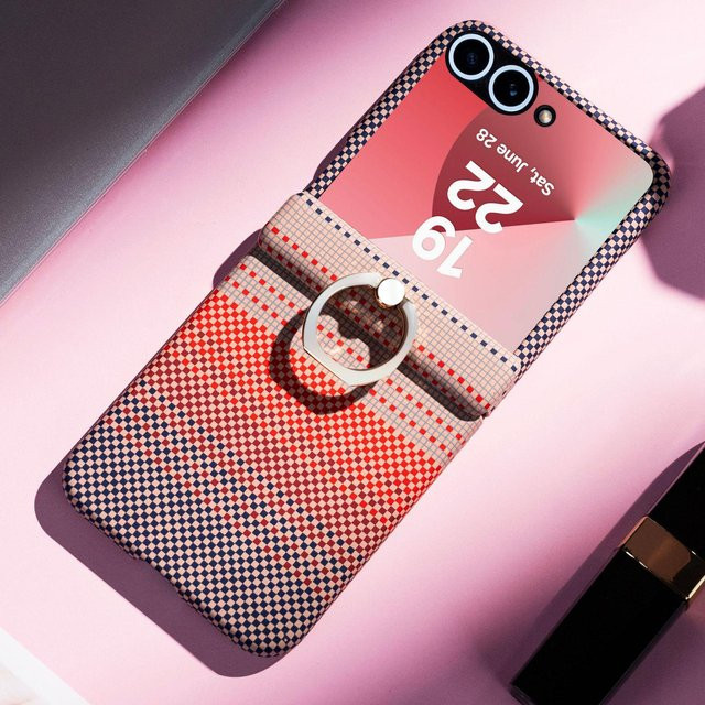 Samsung Z Flip 7, Z Flip 6, Z Flip 5 und Z Flip 8 Schutzhülle aus Kevlar Carbonfaser mit Ring in Multicolour - Bild 1