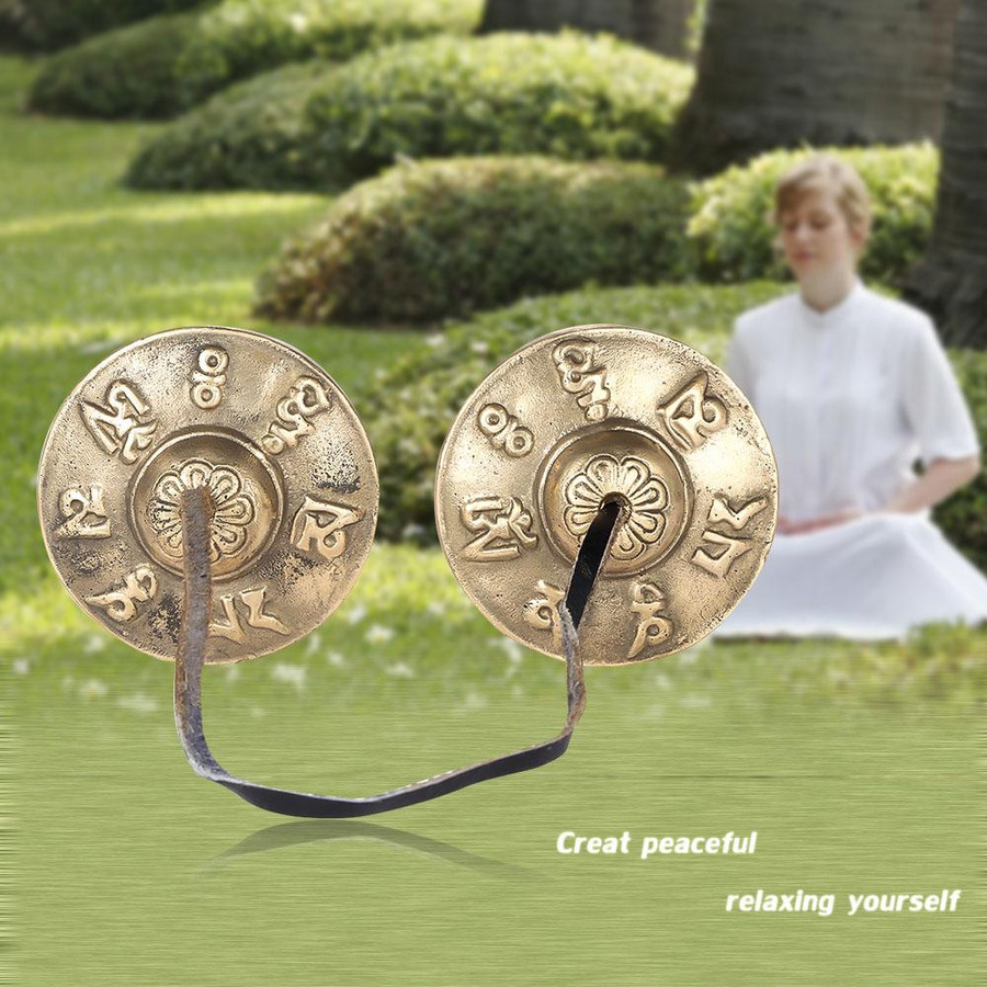 Koogeelife Tibetische Meditations-Tingsha-Beckenglocke aus Metall in Gold mit buddhistischen Glückssymbolen, Durchmesser: 6,5 cm - Bild 4