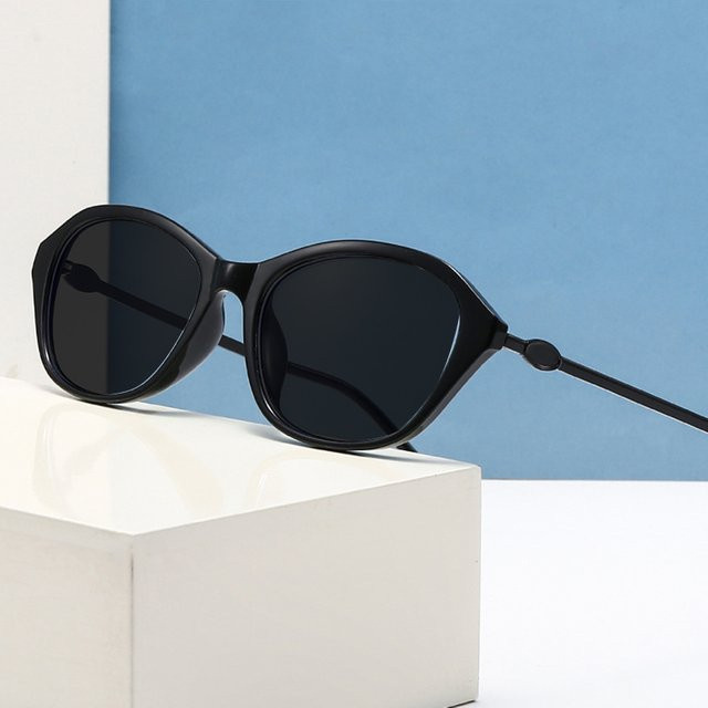 Sonnenbrille Cat-Eye, Vollrand, Kunststoff, Schwarz, Unisex - Bild 1