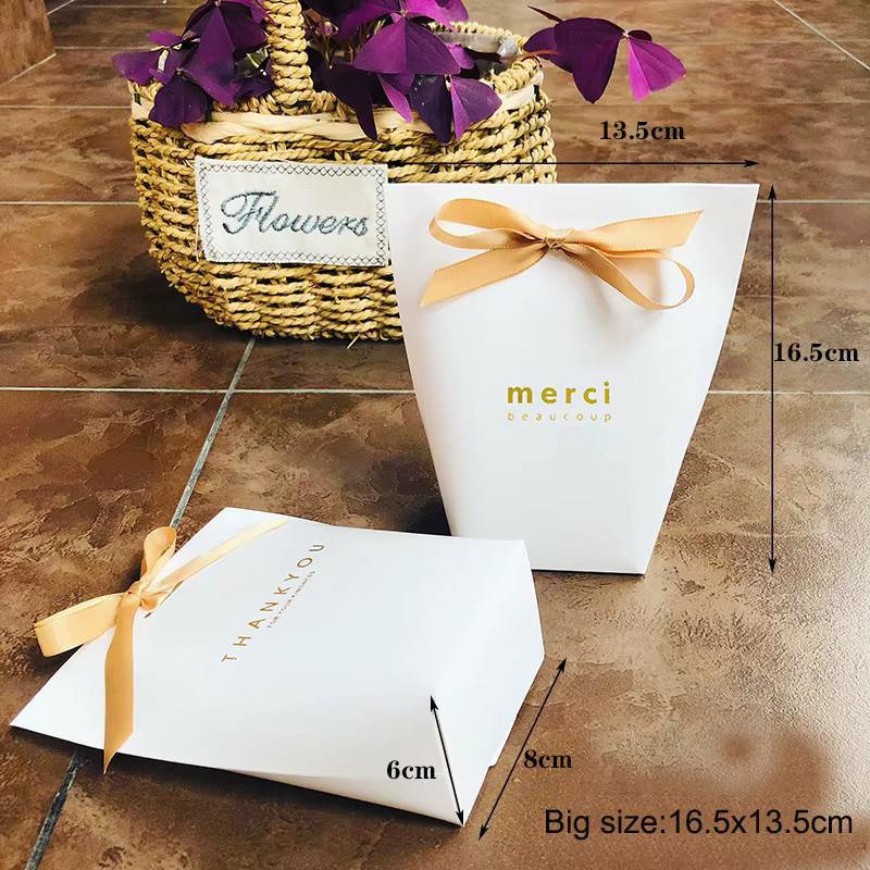 10er Set iSRCRAFT Bronzing Merci Süßigkeitenboxen in Weiß mit Band als Dankeschön-Geschenktüten für Hochzeiten und Gastgeschenke - Bild 3