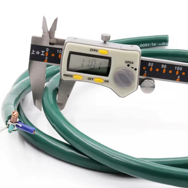 Hifi XLO PL1500 Audio Netzkabel aus versilbertem Kupfer für Verstärker in Grün - Bild 4
