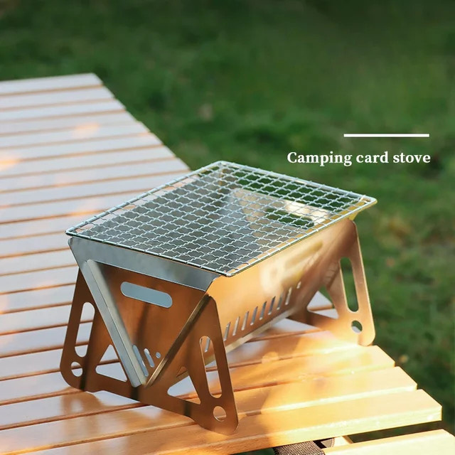 Tragbarer Multifunktions-Grill als faltbarer Mini-Holzofen für Outdoor und Garten - Bild 1