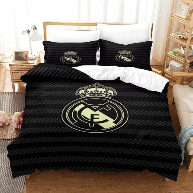 Dreiteiliges Fußballverein Bettwäscheset mit Digitaldruck in Schwarz, B/H: 145 x 210 cm - Bild 1