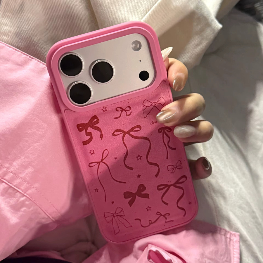 Potdemiel iPhone Schutzhülle mit roter Schleife und Ledertextur in Rot und Pink, stoßfeste Koreanische Vollbild-Handyhülle für iPhone 13 14 15 16 17 Pro Max - Bild 4