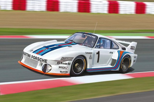 Italeri Porsche 935 Baby, Modellauto, 1:24, Weiß - Bild 1
