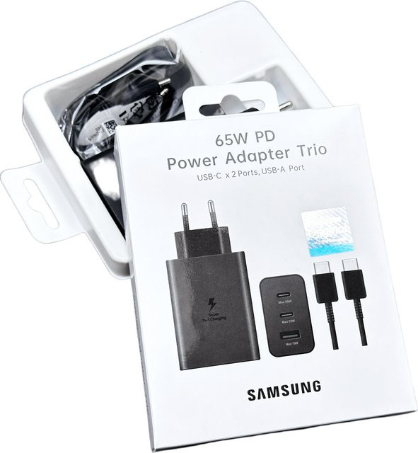 Samsung 65W Ladegerät mit Superschnellladefunktion in Schwarz für Galaxy Z Fold, Flip und S23 Serie - Bild 1