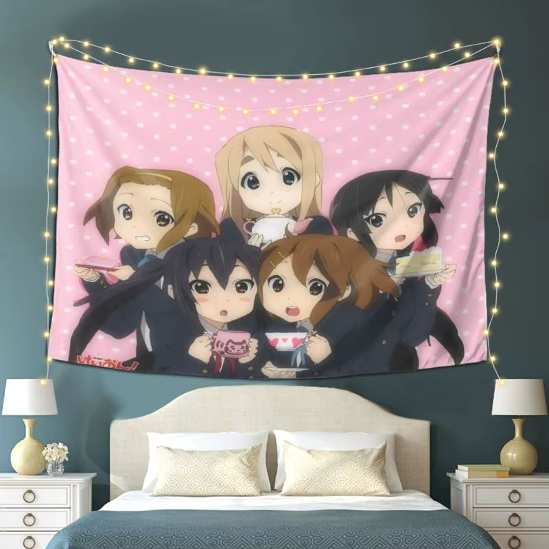 VIKAMA Wandteppich mit Anime-Mädchen in Schuluniform, Kawaii Manga Wandbehang in Pink - Bild 2