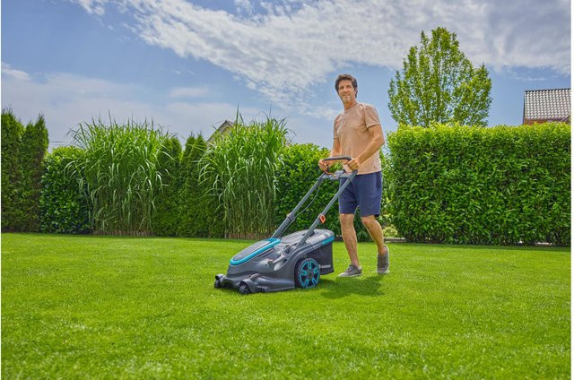 Gardena Akku-Rasenmäher PowerMax Duo 46/36V Solo mit Rasenkamm und Schnitthöhenverstellung, Schnittbreite: 46 cm - Bild 2