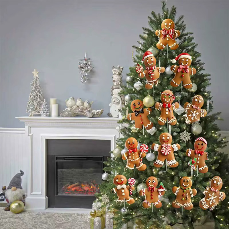 WINTOGETHER 12 Stück Lebkuchenmann Weihnachtsbaumdekoration aus Kunststoff in Mehrfarbig mit Stange für Weihnachtsatmosphäre - Bild 4