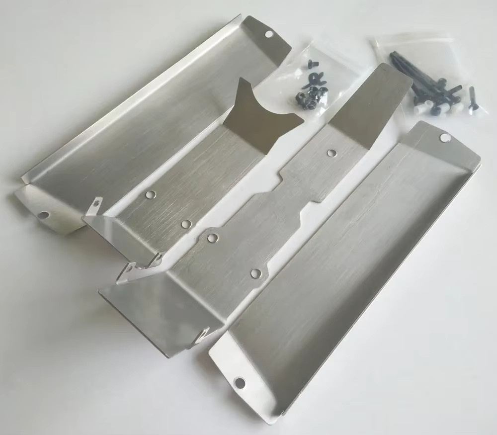 Traxxas Edelstahl-Chassis-Schutzplatte, 4-teiliges Set, Grau, Metall - Bild 2