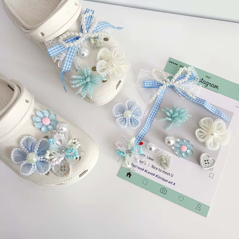 Potdemiel Schuh-Charms-Set, Blau-Weiße Blumen-Perlen, Damen - Bild 2