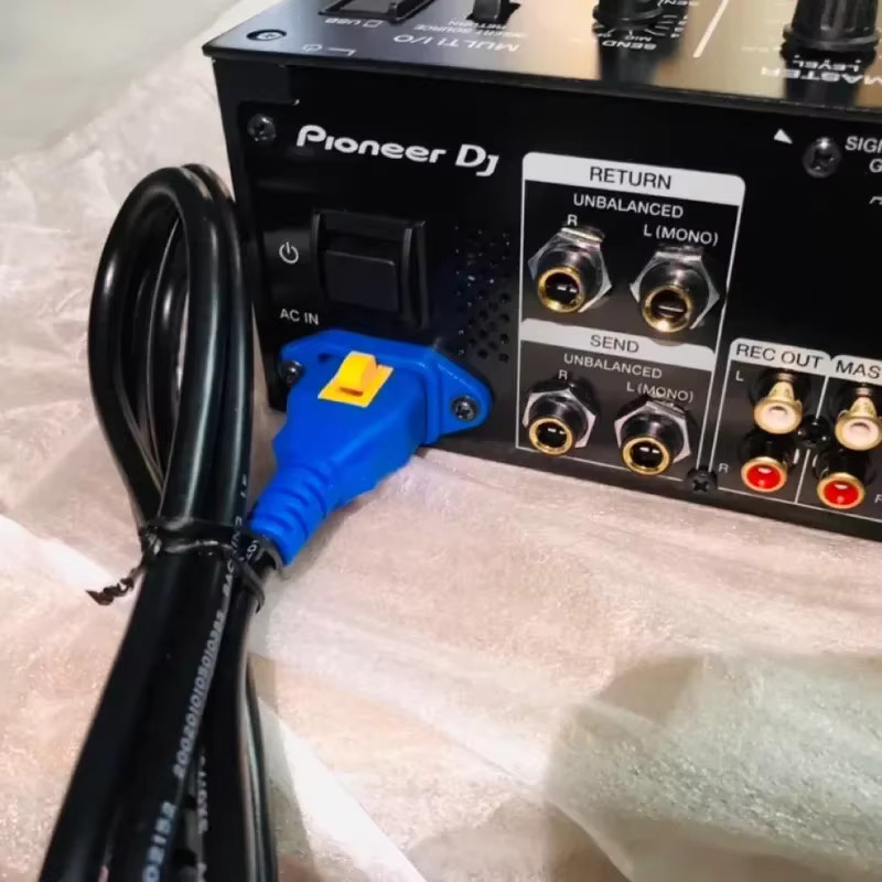 Volex Netzkabel für Pioneer CDJ3000, DJMV10 Mixer und DJMA9001 nach europäischem Standard - Bild 4